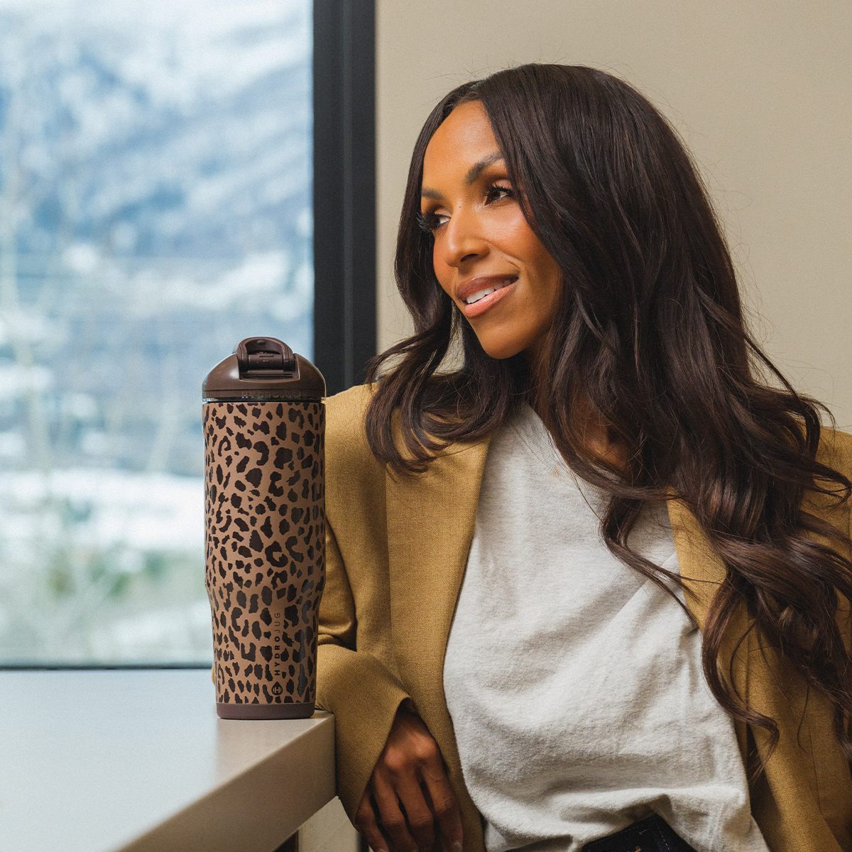 brown-leopard-32oz-946ml-f5 Ease32-BrownLeopard-WPI-8.png