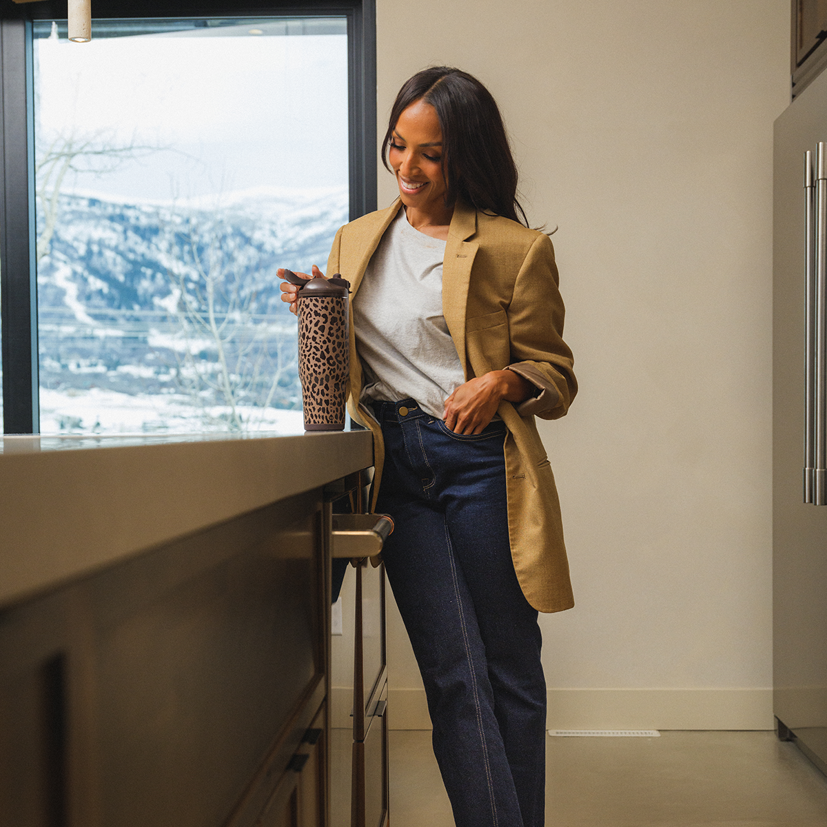 brown-leopard-32oz-946ml-f5 Ease32-BrownLeopard-WPI-9.png